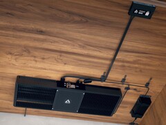 Der Senza AI 370 passt unter einen Tisch