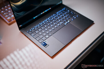 Asus ZenBook S14 OLED.