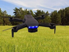 QC-800SE: Drohne gibt es aktuell günstig (Bildquelle: Aldi-Onlineshop, Maginon)