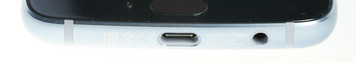 Unten: USB-C-Port, 3,5mm-Audioanschluss