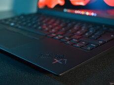 ThinkPad X1 Carbon G11 Max: Großartiges Werkzeug für reisende RAM-Junkies