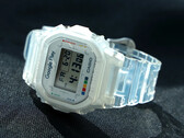 Die Casio G-Shock in Kollaboration mit Google Play (im Bild) mit einem durchscheinenden Gehäuse und Armband aus Kunstharz. (Bildquelle: Google Play)