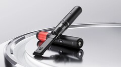 Mova hat mit dem H10 einen kompakten Handstaubsauger mit Mehrwert auf den Markt gebracht.