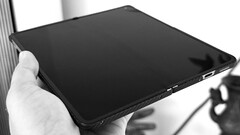 Das Samsung Galaxy Z Fold 8 Duo dürfte dem Oppo Find N6 (hier im Bild) in punkto Faltenbildung in nichts nachstehen.