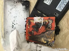 Xiaomi: Redmi 2A fängt während Telefonat Feuer