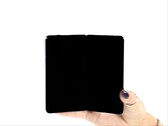 Motorolas erstes Foldable im breiten Format soll kleiner ausfallen als das Galaxy Z Fold 8 und das iPhone Duo