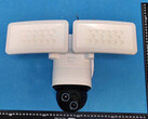 Anker steht vor der Veröffentlichung der Eufy Security Floodlight Cam E340. (Bild: FCC/Reddit)
