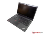 Das Lenovo ThinkPad T14 G1 AMD ist nach wie vor für Office-Anwendungen nutzbar