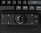 Die kabellose Keychron Nape Pro Trackball-Maus in Schwarz.