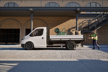 Der neue elektrische Ford Transit City rollt ab sofort in verschiedenen Ausführungen zu den Händlern.
