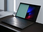 Acer Swift Go 16 AI  - Abstrakt umgestaltet mit Windows KI mitteln