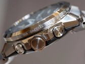 Casio G-Steel GST-W1000 erstmals auf Live-Fotos zu sehen