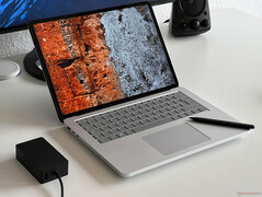 Surface Laptop Studio 2 als normaler Laptop...
