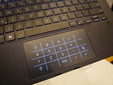 und einen interessanten Ziffernblock.