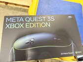 Dieses Bild soll die Verpackung der Xbox Edition des Meta Quest 3S VR-Headsets zeigen. (Bildquelle: @Zuby_Tech)