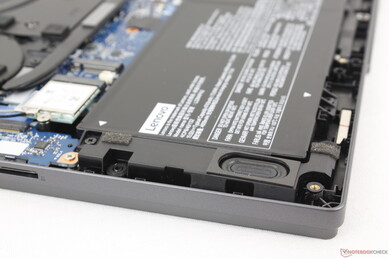 Stereo-Lautsprecher geben nach unten aus