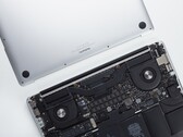 MacBook-Nutzer können bald zahlreiche Original-Ersatzteile direkt bei Apple bestellen. (Bild: Nikolai Chernichenko)
