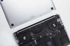 MacBook-Nutzer können bald zahlreiche Original-Ersatzteile direkt bei Apple bestellen. (Bild: Nikolai Chernichenko)