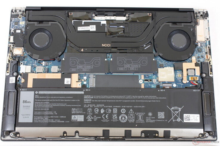 Dell XPS 15 9520. Es gibt keine größeren Änderungen an der internen Hauptplatine
