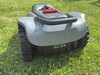 Heck des kompakten Mähroboters