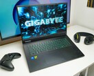 GeForce RTX 5080, Core 7, 32 GB RAM, 1-TB-SSD, 2.5k-Panel: Gigabyte Gaming A18 Pro. (Bild: Florian Glaser)