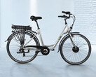 Aldi verkauft online das Llobe Elektro-City-Bike Silverline mit 28 Zoll. (Bild: Aldi-Onlineshop)
