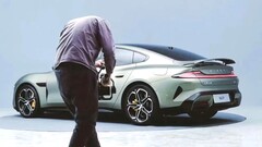 Xiaomi hat heute den offiziellen Launch seiner EV-Technologie in einem Launchevent angekündigt, überraschenderweise noch bevor 2024 beginnt. (Bild via CarNewsChina)