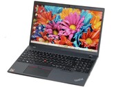 Eine interessante AMD-Version des Lenovo ThinkPad L15 Gen 4 ist aktuell deutlich rabattiert (Bild: Sascha Mölck)