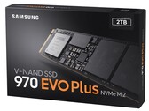 Zwei große deutsche Elektro-Händler bieten die 2TB Version der Samsung 970 Evo Plus SSD aktuell besonders günstig an (Bild: Samsung)