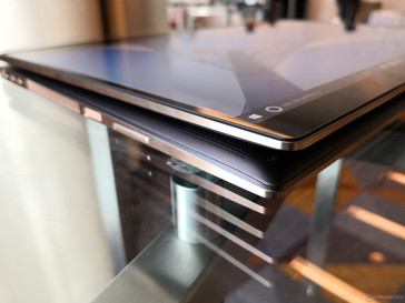 Im Tablet-Modus ist das Convertible immer noch unhandlich.