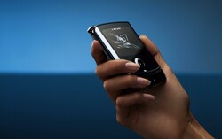 Motorola Razr mit 2,7 Zoll Frontdisplay