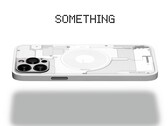 Dbrand bietet Hüllen und Skins an, die beliebte Flaggschiffe optisch in das Nothing Phone (1) verwandeln. (Bild: Dbrand)