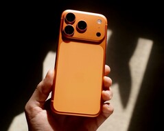 Die Produktionskosten des Apple iPhone 17 Pro dürften bald signifikant steigen. (Bildquelle: Nick Cozier)