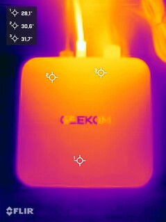 Geekom A7 Max beim Stresstest (Oberseite)