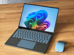 Der ursprüngliche Surface Laptop 13 könnte bald einen Nachfolger mit Snapdragon-X2-Prozessor erhalten