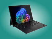 Das Lenovo ThinkPad X13 Detachable Gen 1 wird mit Tastatur-Cover ausgeliefert