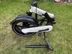 mit wenigen Handgriffen komapt zusammengefaltet.