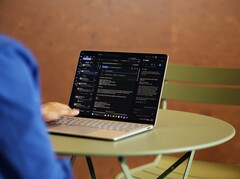 Der Surface Laptop 8 besitzt ein haptisches Touchpad.
