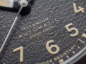 Die neue Timex Expedition Titanium Automatic ist eine robuste Felduhr zum Preis von 409 Euro