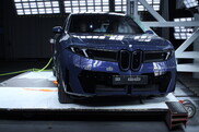 BMW iX3 erzielt Höchstwertung von fünf Sternen im ersten Euro NCAP-Test nach neuem verschärftem Bewertungsstandard.