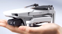 Die DJI Mini 4K hebt kommende Woche ab. Schon jetzt wurden Marketing-Material, Specs und ein Preis geleakt. (Bild via @Quadro_News)