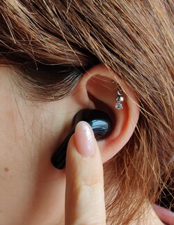 Nokia E3500 erkennt drei verschiedene Tippgesten