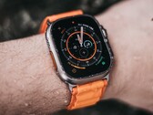 Die Apple Watch Ultra soll mit watchOS 10 weitere Optimierungen für das größere Display erhalten. (Bild: Alek Olson)