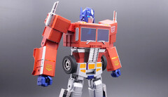 Der neue &quot;Transformers Optimus Prime Auto-Converting Programmable Robot&quot;. (Bild: Hasbro Pulse)