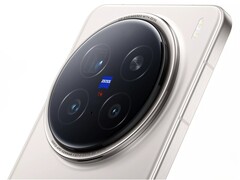 Die rückseitigen Kameras des aktuellen Vivo X200 Pro (Bildquelle: Vivo)