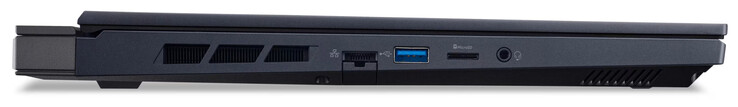 Linke Seite: Gigabit-Ethernet (2,5 GBit/s), USB 3.2 Gen 1 (USB-A), Speicherkartenleser (MicroSD), Audiokombo