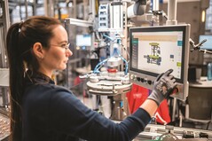 Bosch erreicht mit seinen E-Motoren einen Wirkungsgrad von bis zu 98 Prozent bei gleichzeitiger Erhöhung der Leistungsdichte.