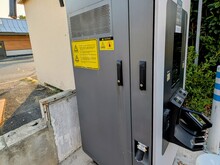 Auch in Frankreich sorgen Vandalismus und Kupferkabel-Klau an einigen Ladestationen für Ärger.