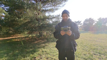 Gegenlicht und starke Kontraste sind kein Freund der Neo 2, das Bild rauscht und verwäscht