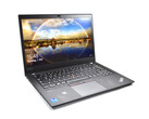 Test Lenovo ThinkPad T14 Gen 2 Laptop: Bekanntes Design profitiert von Intel Tiger-Lake